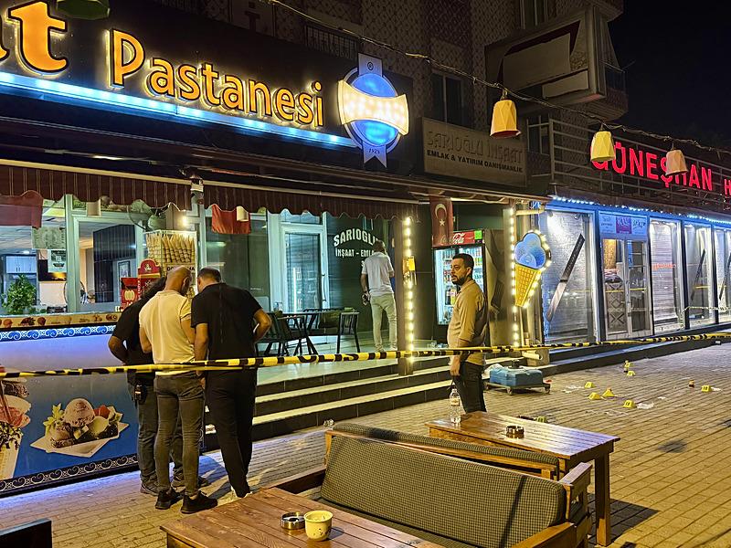 Antalya'da pastanede dehşet! Oda başkanı iki kişiyi öldürüp intihar etti (takvim foto arşiv)