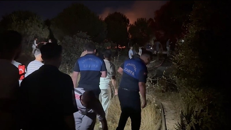 Arnavutköy itfaiyesi (İHA)