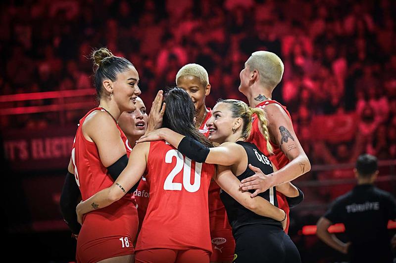 A Milli Kadın Voleybol Takımımız