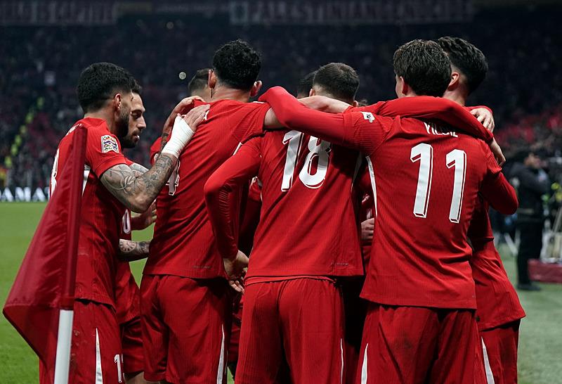 Milliler Gürcistan karşısında! Montella'dan farklı 11-2