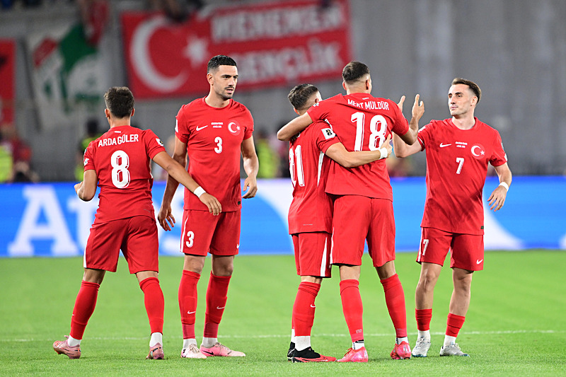 Mert Müldür'ün gol sevinci (AA)