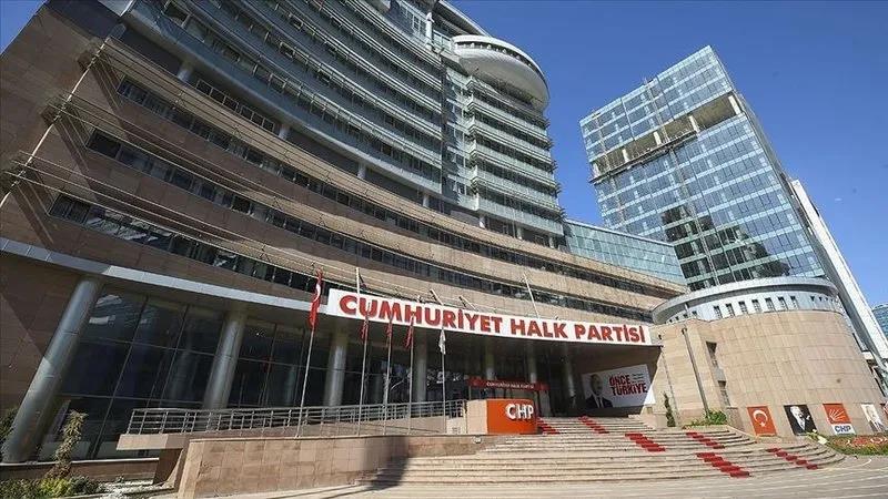 CHP kaynar kazan! Özel'in çamur siyaseti 102 yıllık partiyi bitiriyor! Skandallar savunuluyor iddialara cevap yok! (takvim foto arşiv)