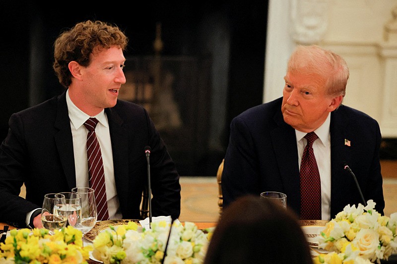 Zuckerberg ve Trump, Reuters