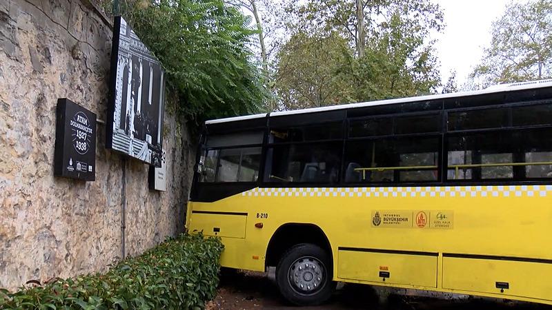 Beşiktaş ve Küçükçekmece'de İETT otobüsü kazası! Motosiklet sürücüsü yaralandı (takvim foto arşiv)