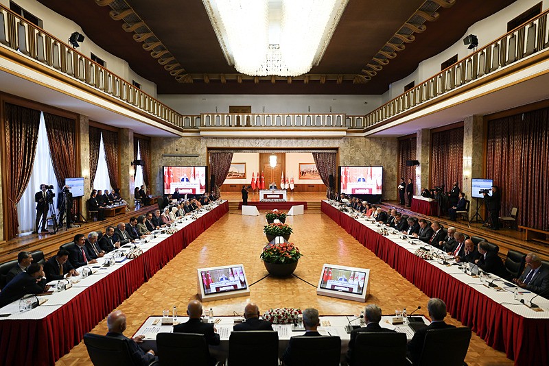 Milli Dayanışma, Kardeşlik ve Demokrasi Komisyonu terörsüz Türkiye hedefi doğrultusunda çalışmalarını sürdürüyor