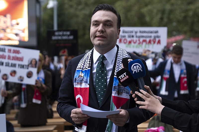 AK Parti Genel Merkez Gençlik Kolları Yusuf İbiş (AA)