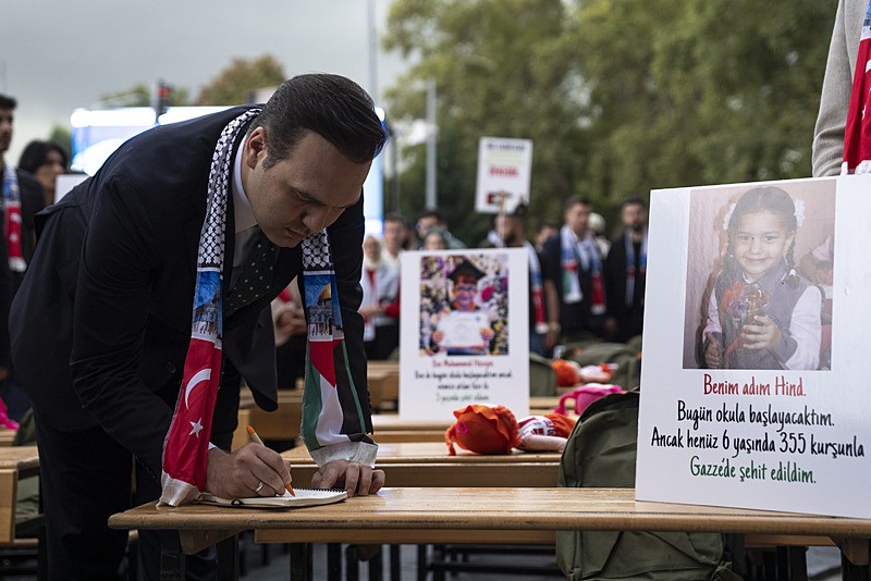 AK Parti Genel Merkez Gençlik Kolları Yusuf İbiş (AA)