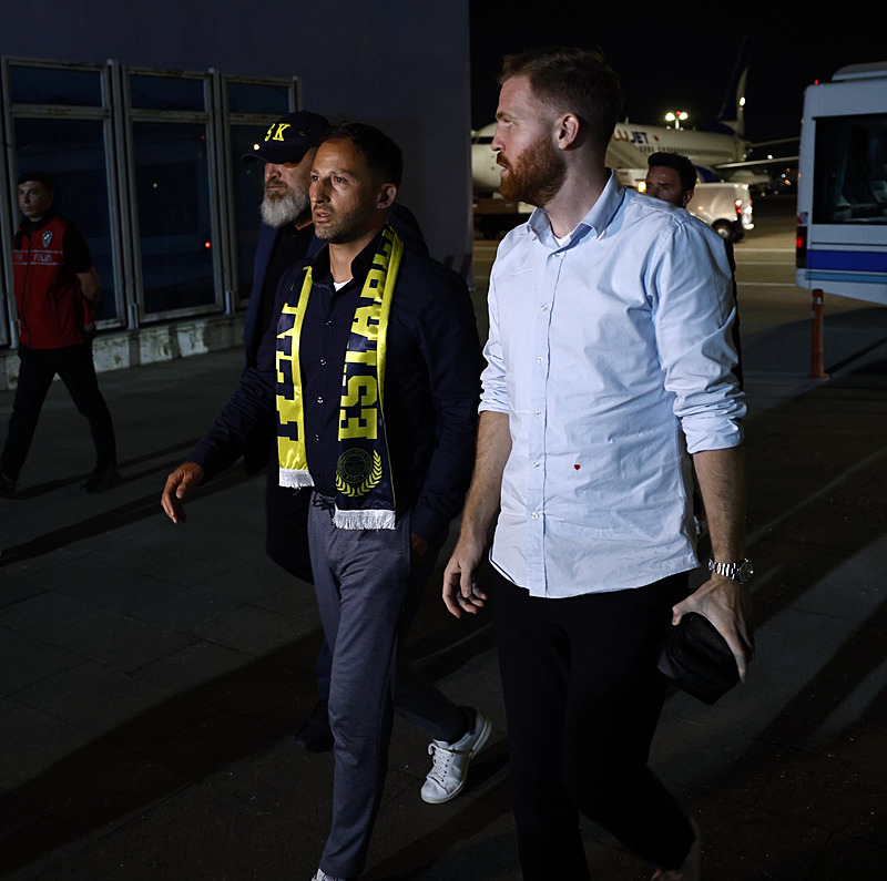 Domenico Tedesco İstanbul'a geldi! Fenerbahçe KAP'a bildirdi-5
