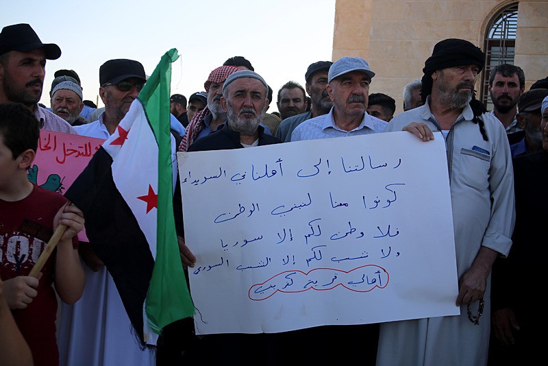 İdlib'de Dürziler, Süveyda'nın bölünmesini isteyenleri protesto etti, AA