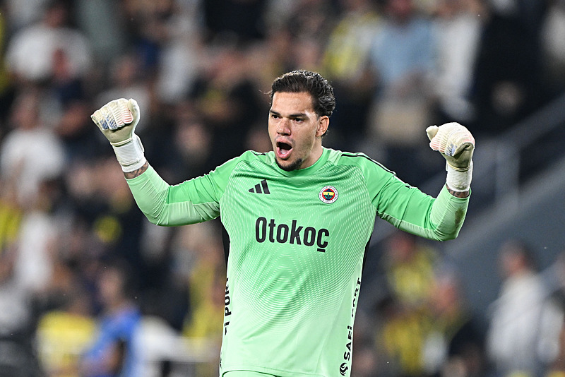 Ederson (AA)