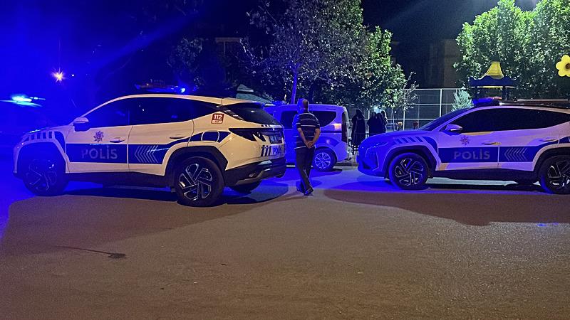 Konya'da kan donduran olay! Parkta üvey babasını bıçakladı (takvim foto arşiv)