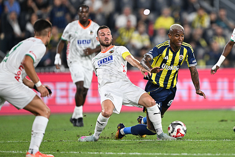 Anderson Talisca (AA)