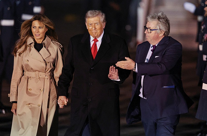 Trump ve Melania Trump, İngiltere'de, Reuters