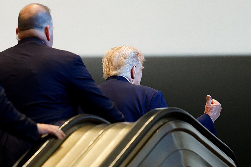 Trump çiftinin zor anları, Reuters