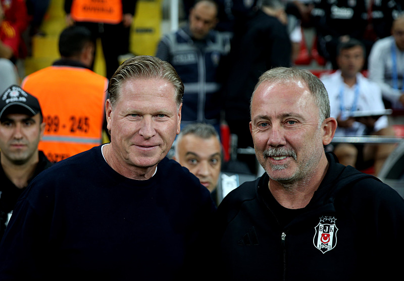 Mark Gisdol ve Sergen Yalçın (AA)