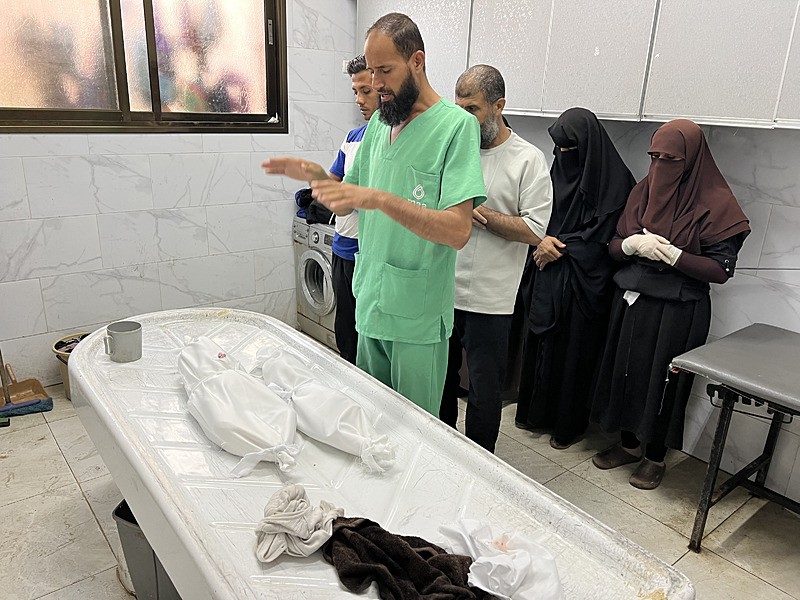 gazze-her-dakika-yok-oluyor-25-aylik-bebek-acliktan-sehit-oldu-insanligin-tukendigini-gosteren-kare-1759049943478.jpeg Gazze’de yetersiz beslenme nedeniyle bir bebek daha hayatını kaybetti (AA)