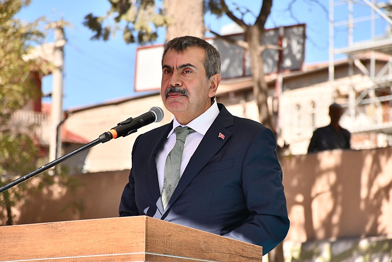 444-zorunlu-egitimde-degisiklige-gidiliyor-bakan-tekin-duyurdu-raporu-baskan-erdoganin-onayina-sunacagiz-1759669224522.jpeg Yusuf Tekin. (Takvim.com.tr foto arşiv)