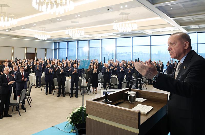 Başkan ve AK Parti Genel Başkanı Recep Tayyip Erdoğan, partisinin genel merkezinde düzenlenen Grup Toplantısı'na katılarak konuşma yaptı.  (AA)