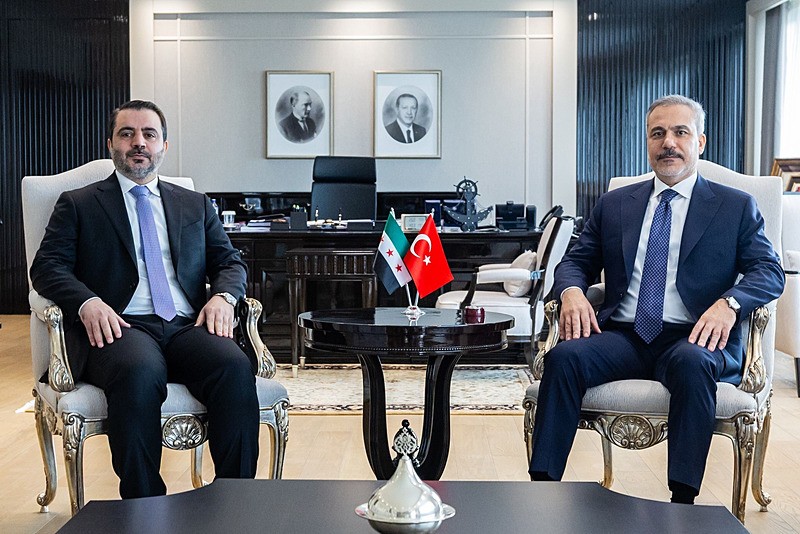 Suriye Dışişleri Bakanı Esad Hasan Şeybani ve Dışişleri Bakanı Hakan Fidan (Fotoğraf: AA)