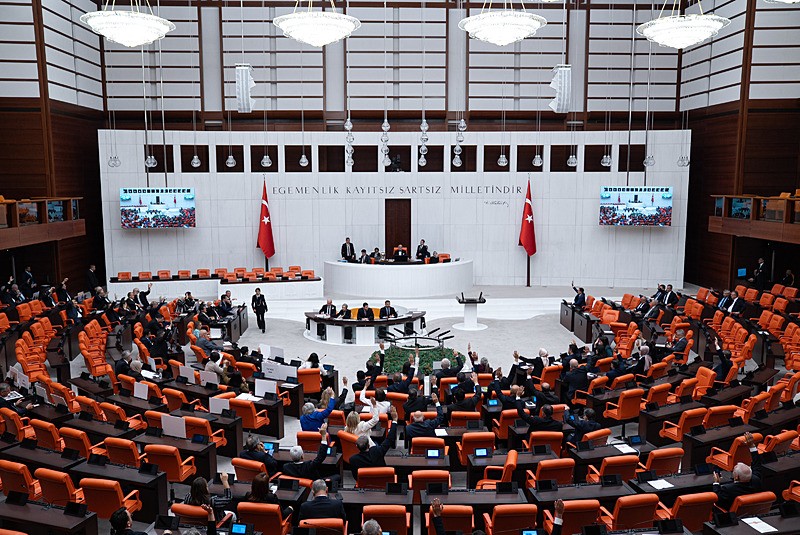 TBMM Genel Kurulunda, Gazze'ye Giden İnsani Yardım Filolarına Yönelik Saldırılara Dair Meclis Başkanlığı Tezkeresi kabul edildi. (AA)