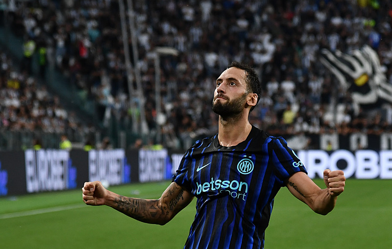 Hakan Çalhanoğlu (AA)