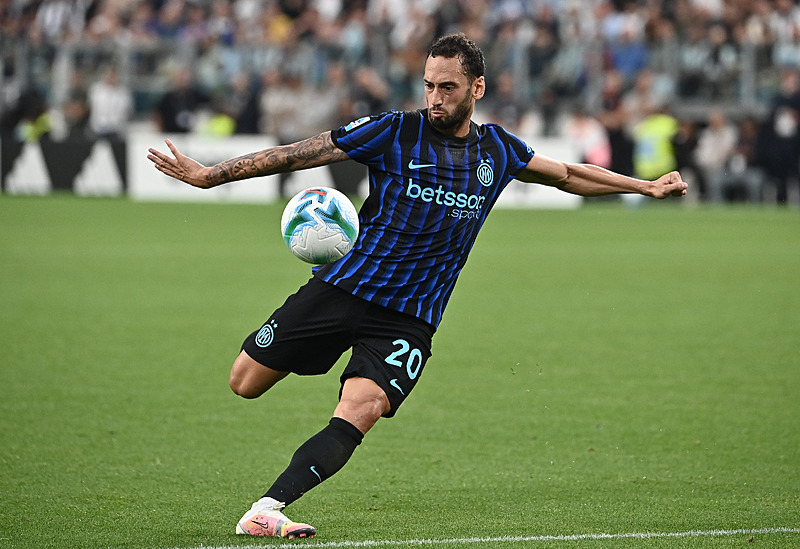 Hakan Çalhanoğlu (AA)