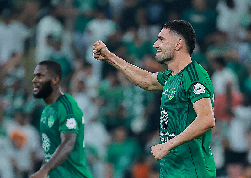 fenerbahceden-merih-demiral-atagi-transfer-bu-kez-bitecek-1760200131776.jpg Merih Demiral (REUTERS)