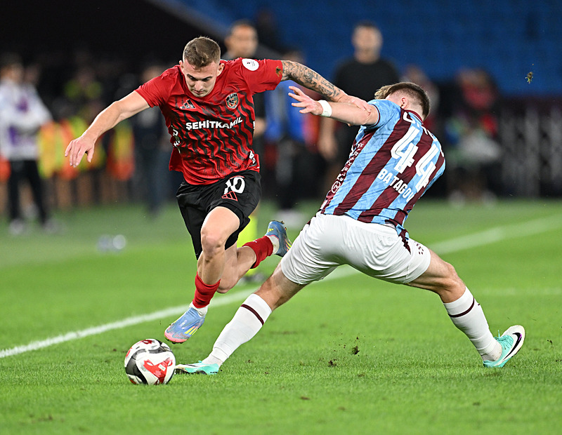 Kacper Kozlowski (AA)