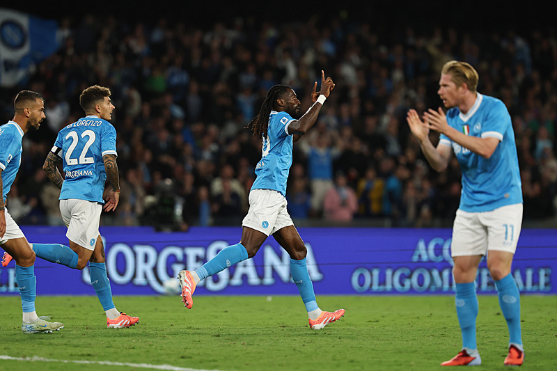 galatasaraya-napoliden-bir-transfer-daha-osimhen-sonrasi-dev-hamle-1760299063577.jpeg Frank Anguissa (REUTERS)