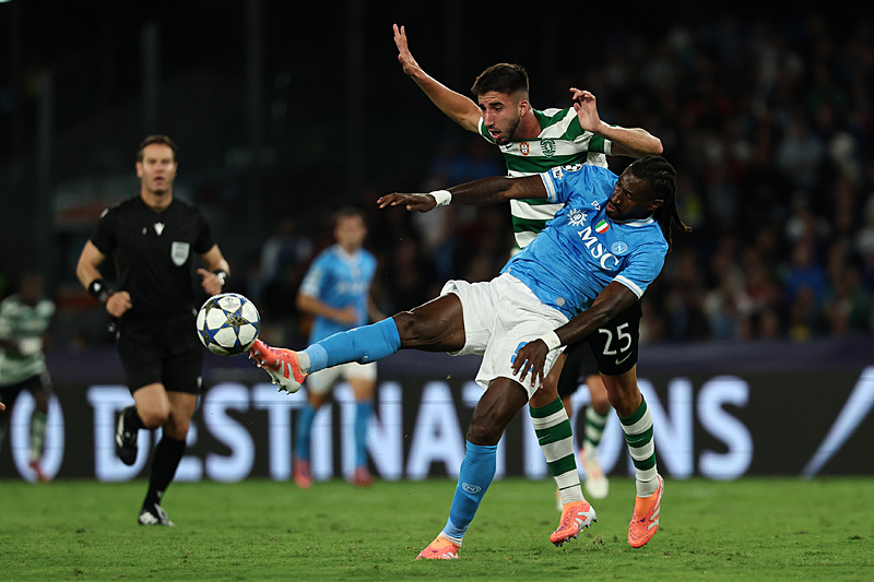 galatasaraya-napoliden-bir-transfer-daha-osimhen-sonrasi-dev-hamle-1760299064583.jpeg Frank Anguissa (REUTERS)