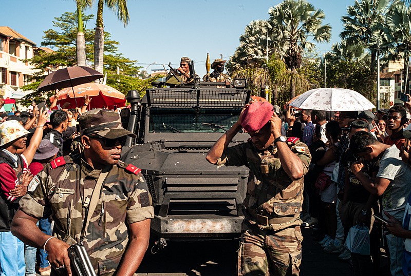 Madagaskar'da ordu yönetime el koydu, AA