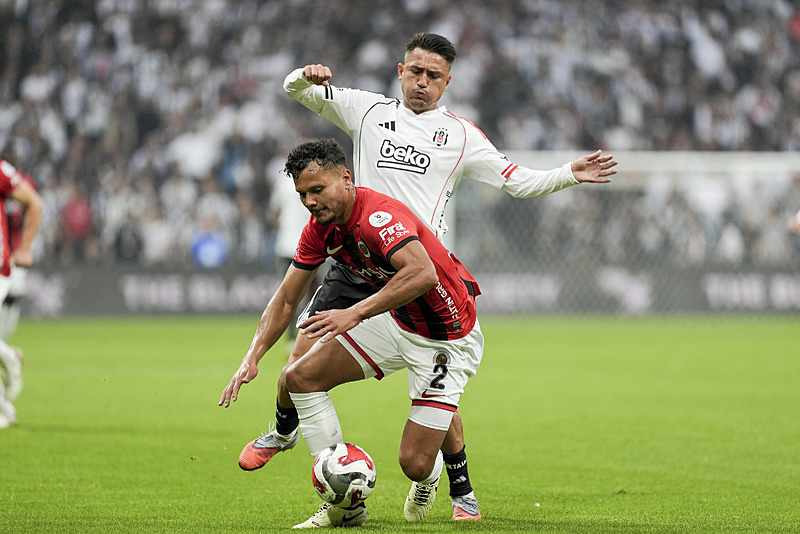 besiktas-genclerbirligi-canli-1760801177921.jpg Cengiz Ünder (AA)