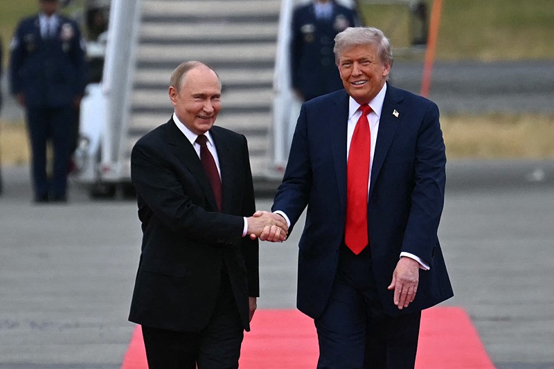 putinin-5-bin-kilometrelik-macaristan-yolu-ab-hava-sahasi-kapali-hazardan-akdenize-akdenizden-adriyatike-1760790705430.jpeg Putin ve Trump, AFP
