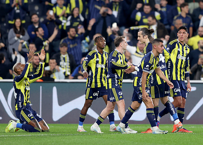 Fenerbahçe'nin gol sevinci (AA)