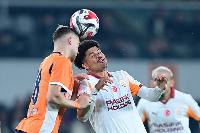 galatasarayda-kafa-karistiran-performans-1760939476820.jpeg Galatasaray'da kafa karıştıran performans!-2