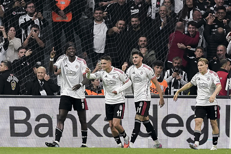 Beşiktaş son maçında Gençlerbirliği'ne yenildi (AA)