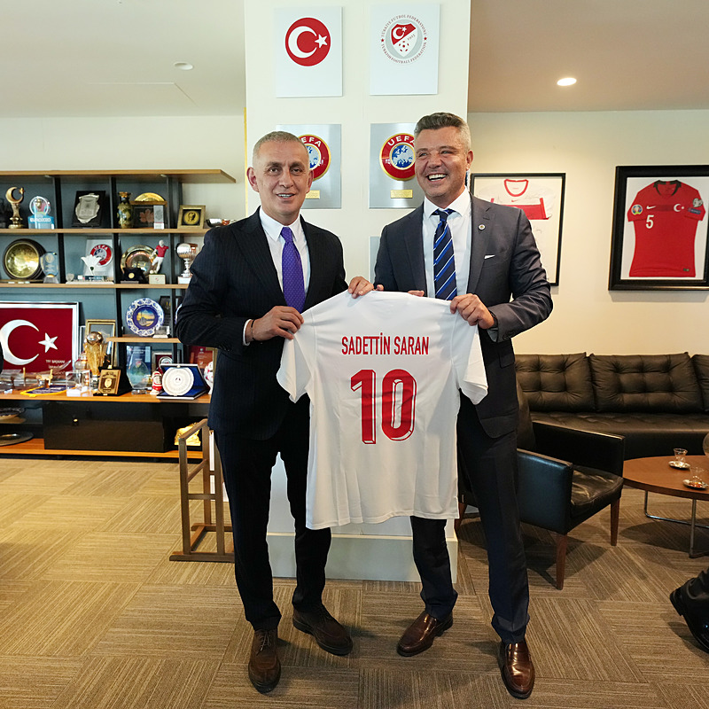 İbrahim Hacıosmanoğlu ve Sadettin Saran (AA)