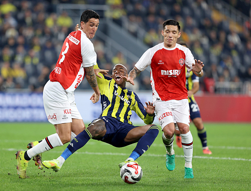 Anderson Talisca (AA)