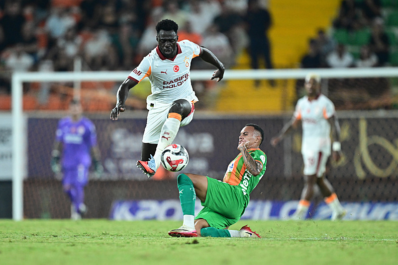 Davinson Sanchez (AA)