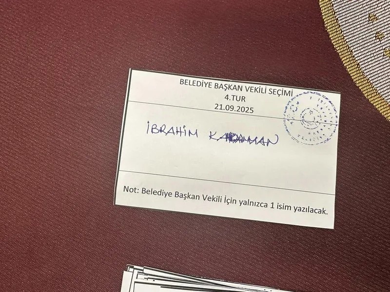 Soyadı yanlış yazılıp karalanmasına rağmen CHP adayının kabul edilen oyu