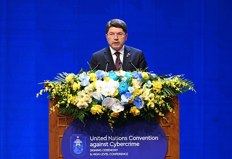 Adalet Bakanı Yılmaz Tunç, Vietnam'ın başkenti Hanoi'de düzenlenen ʺDijital Dönüşüm Çağında Vatandaşların Korunması Paneliʺne katılarak konuşma yaptı (Fotoğraf: AA)