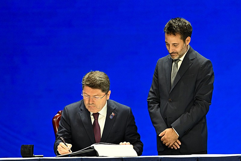 Adalet Bakanı Yılmaz Tunç, Vietnam'ın başkenti Hanoi'de düzenlenen ʺDijital Dönüşüm Çağında Vatandaşların Korunması Paneliʺne katılarak konuşma yaptı (Fotoğraf: AA)