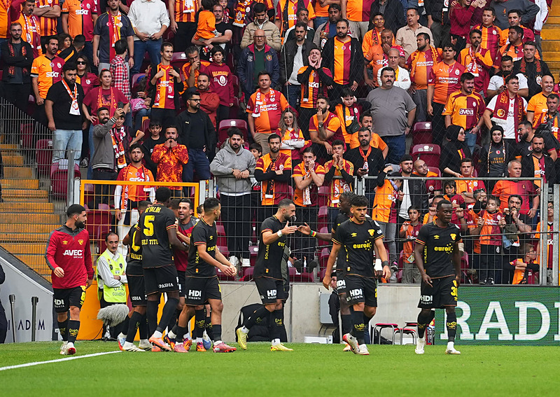 Göztepe'nin gol sevinci (İHA)