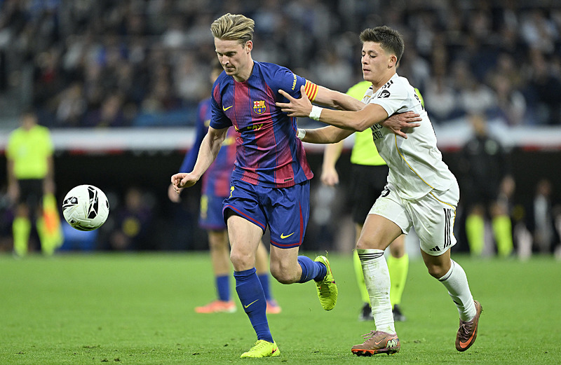 Frenkie de Jong ve Arda Güler (AA)