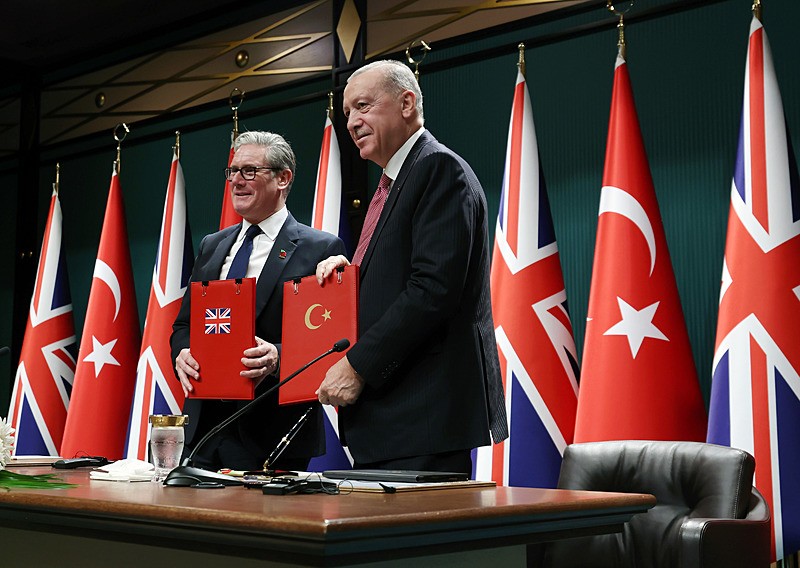 Starmer ve Başkan Erdoğan, AA