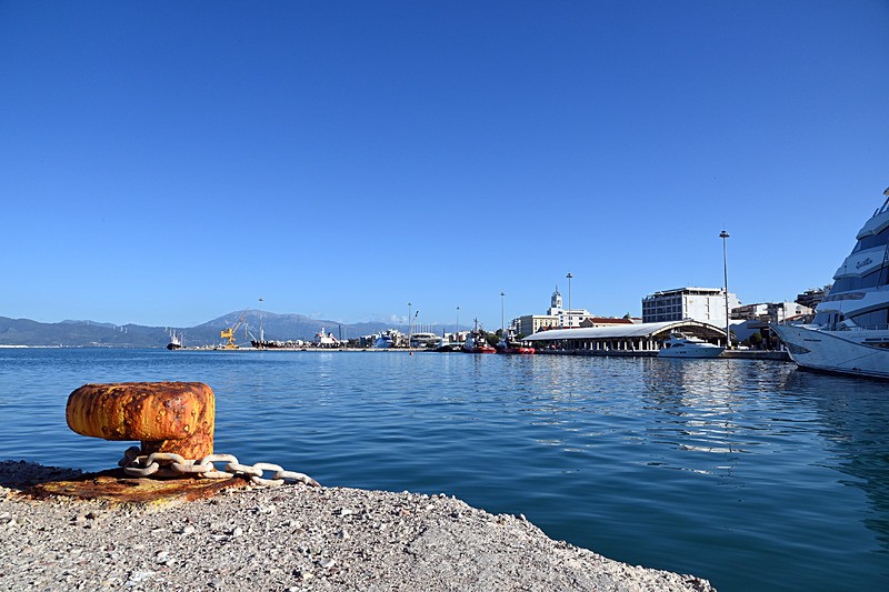 İsrailli turistleri taşıyan kruvaziyer, Yunanistan'ın Patra Limanı'nda protesto edildi, AA