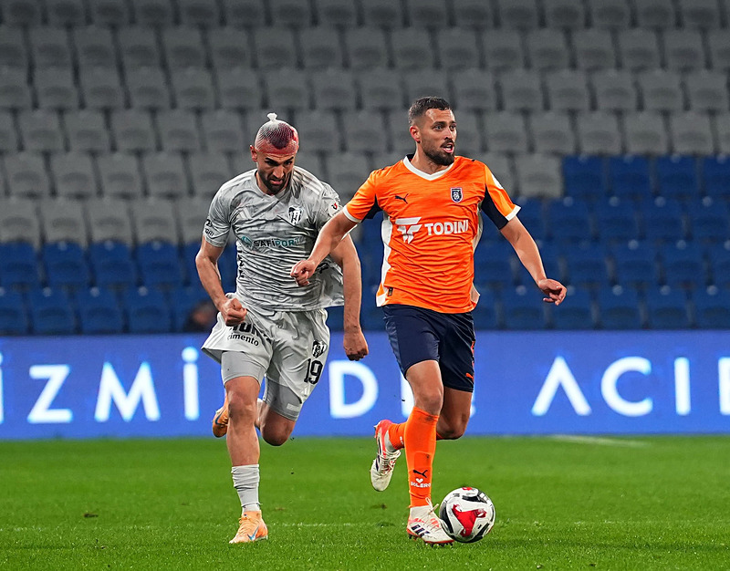Başakşehir, Kocaelispor'u 1-0 yendi (İHA)