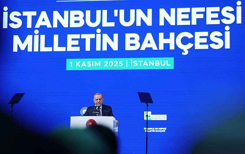 Başkan Erdoğan, Atatürk Havalimanı Millet Bahçesi'nin açılışında konuştu. (AA)