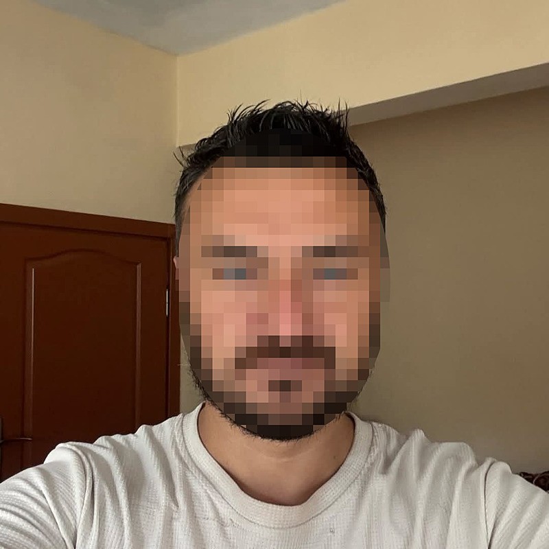 Zonguldak'ta psikolojik sorunlarından dolayı emekli edilen polis Okan Ö.(Fotoğraftaki)