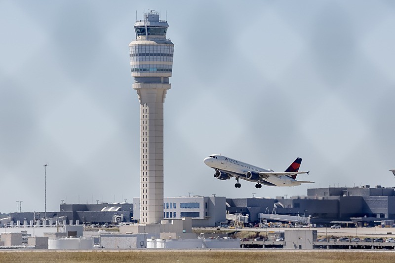 ABD'de hükümetin kapanması uçuşlarda gecikmelere yol açıyor, EPA